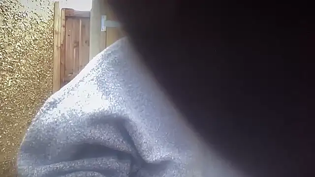 eatmypie69 online show from February 9, 2026, 10:13 am