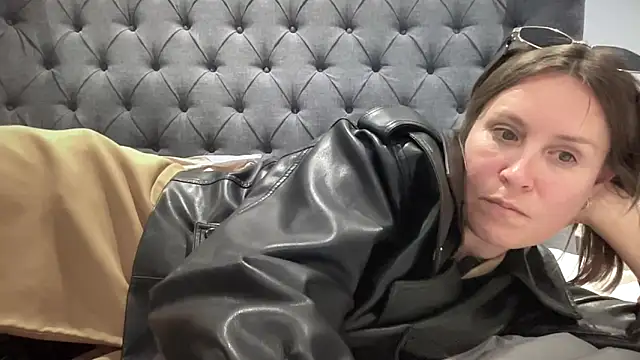 Snapshot of eatmypie69 chatting on October 12, 2025, 7:15 pm eatmypie69 online show from October 12, 2025, 7:15 pm