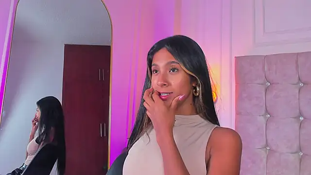 JasmineRoss 1 online show from February 26, 2026, 7:14 pm