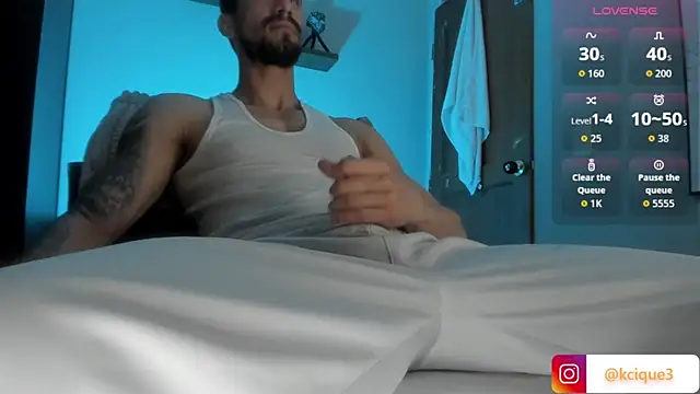 Snapshot of K_cique chatting on October 24, 2025, 11:31 am K cique online show from October 24, 2025, 11:31 am