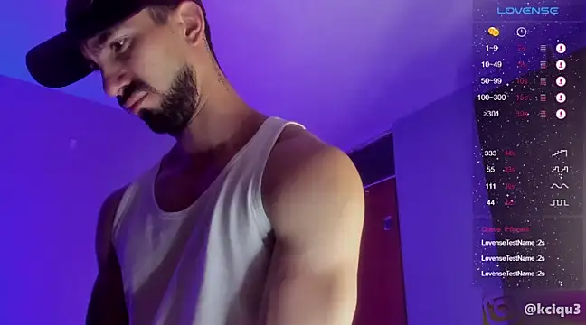 Snapshot of K_cique chatting on March 8, 2025, 12:22 am K cique online show from March 8, 2025, 12:22 am