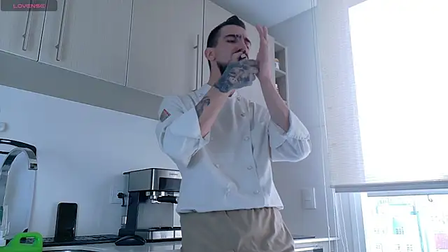 Snapshot of K_cique chatting on September 8, 2025, 9:03 pm K cique online show from September 8, 2025, 9:03 pm