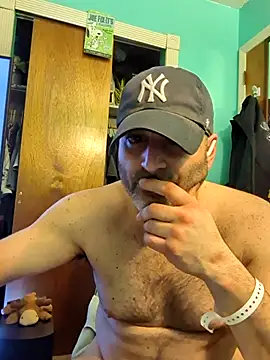 Novabear6996 online show from March 21, 2025, 5:11 am