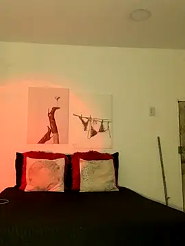 Dahiana Giil online show from September 23, 2025, 7:04 am