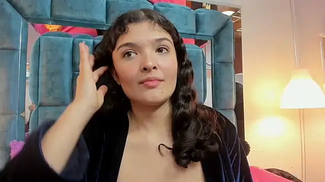 Snapshot of ARTEMISAKIM chatting on March 5, 2025, 3:51 am ARTEMISAKIM online show from March 5, 2025, 3:51 am