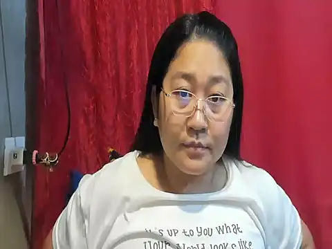 hotchubby88 online show from May 2, 2026, 12:38 am