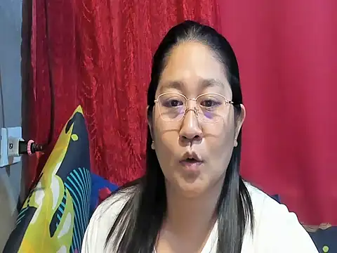 hotchubby88 online show from May 1, 2026, 12:32 pm