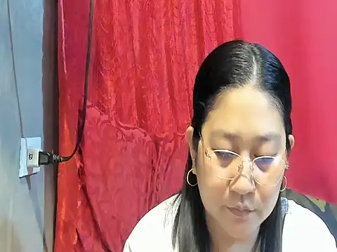hotchubby88 online show from May 11, 2026, 6:37 am