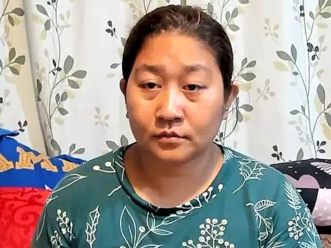 hotchubby88 online show from September 13, 2025, 11:32 am