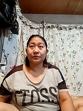 hotchubby88 online show from November 7, 2025, 1:10 am