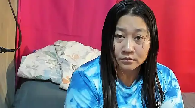 hotchubby88 online show from March 3, 2025, 11:24 pm