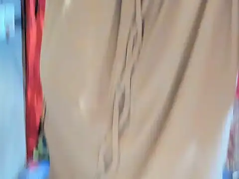 hotchubby88 online show from April 3, 2026, 11:33 pm