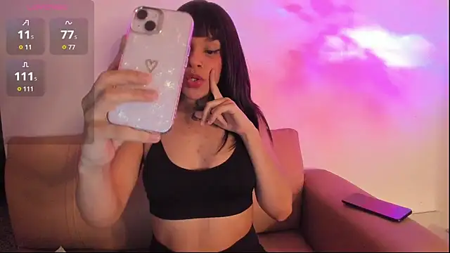 Snapshot of _Anahi chatting on February 7, 2026, 4:09 am Anahi online show from February 7, 2026, 4:09 am