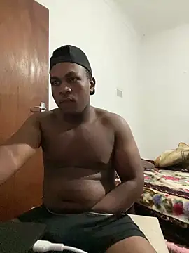 bosszonke123 online show from March 27, 2026, 8:43 pm