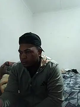 bosszonke123 online show from April 21, 2026, 8:04 pm