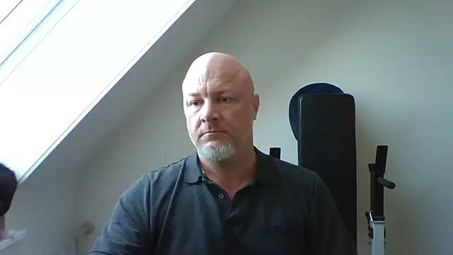 Snapshot of Lucifer29cm chatting on October 20, 2025, 7:20 am Lucifer29cm online show from October 20, 2025, 7:20 am