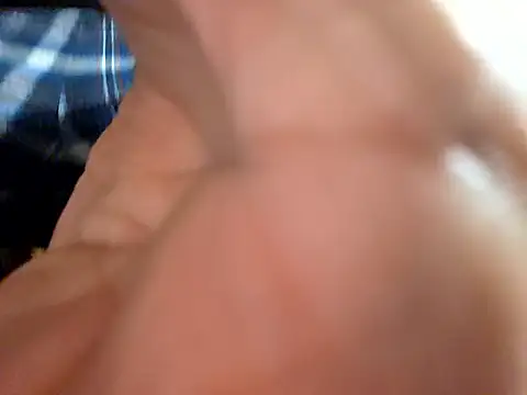 Snapshot of halu5400 chatting on March 3, 2026, 2:02 pm halu5400 online show from March 3, 2026, 2:02 pm