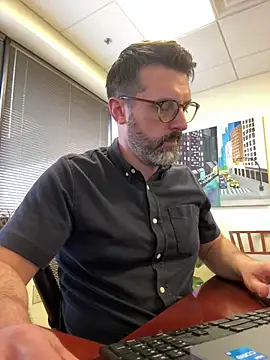 plaintreebull online show from March 11, 2026, 6:13 pm