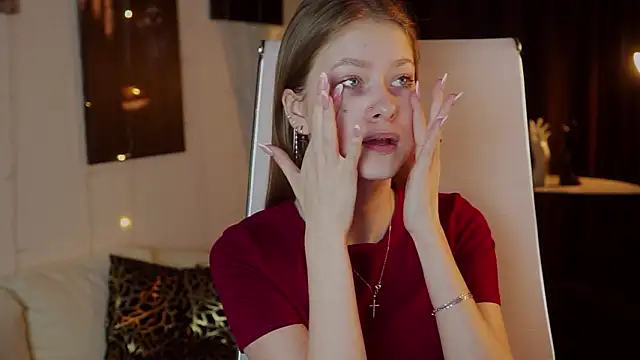 EveMundie online show from March 20, 2026, 9:32 am