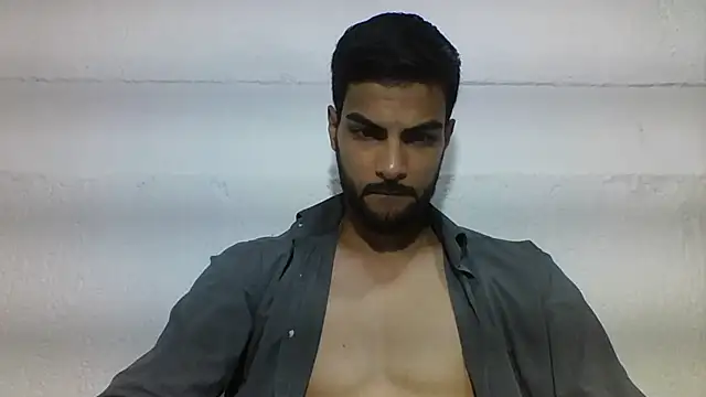 Gabrielteixeira120 online show from July 9, 2026, 10:09 pm