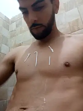 Gabrielteixeira120 online show from July 19, 2026, 5:42 pm