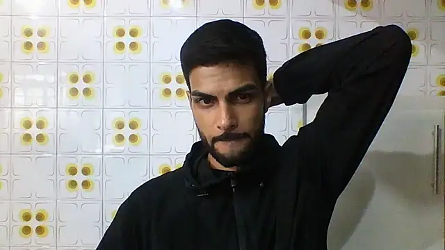 Gabrielteixeira120 online show from July 6, 2026, 6:43 pm