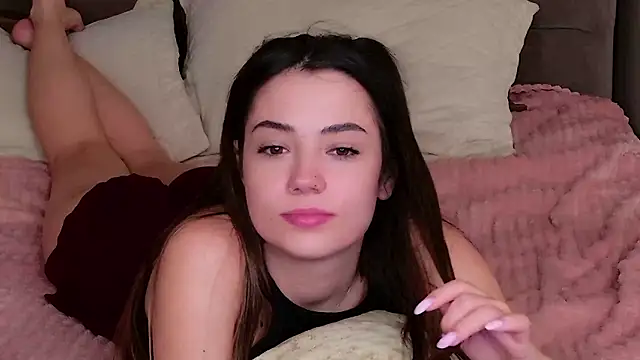 Snapshot of Alice_Deleon chatting on September 22, 2025, 5:52 pm Alice Deleon online show from September 22, 2025, 5:52 pm