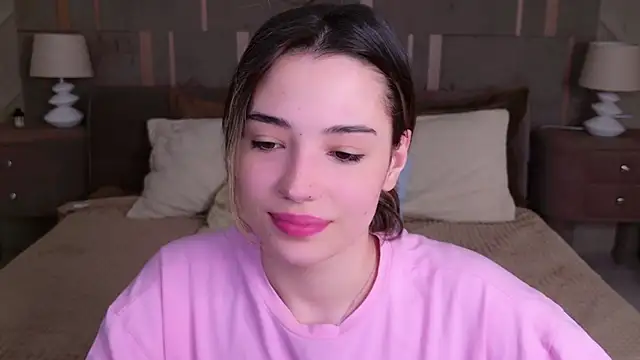 Snapshot of Alice_Deleon chatting on February 23, 2025, 9:48 pm Alice Deleon online show from February 23, 2025, 9:48 pm