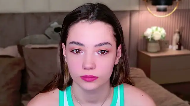 Snapshot of Alice_Deleon chatting on March 2, 2025, 10:02 pm Alice Deleon online show from March 2, 2025, 10:02 pm