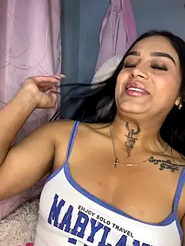 Snapshot of Emily_sharlot chatting on January 7, 2026, 7:35 am Emily sharlot online show from January 7, 2026, 7:35 am