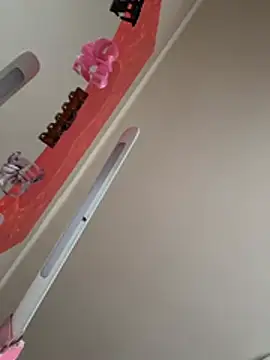 sexymelli18 online show from February 23, 2026, 3:12 pm