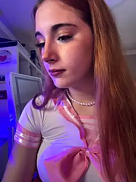 sexymelli18 online show from September 14, 2025, 5:24 pm