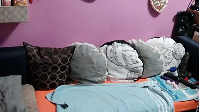 sexymelli18 online show from March 20, 2025, 8:51 pm