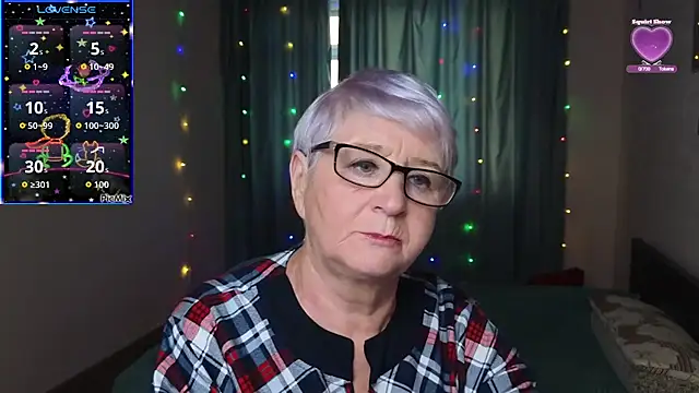 Sandra Snowflake online show from October 1, 2025, 1:59 pm