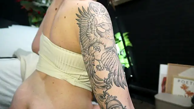 IngAdn online show from November 12, 2025, 5:39 pm