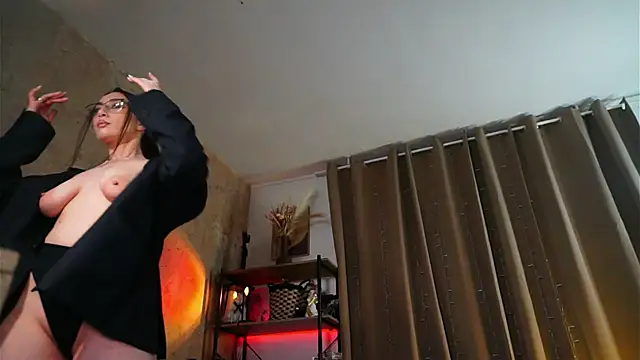 IngAdn online show from April 14, 2026, 5:18 pm