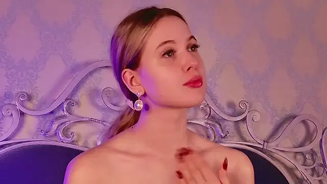 BECKI VRES online show from October 2, 2025, 8:56 pm