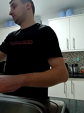 Snapshot of Eusuntnoulgigolo chatting on February 17, 2026, 6:38 pm Eusuntnoulgigolo online show from February 17, 2026, 6:38 pm