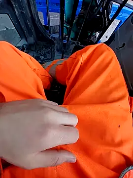 Snapshot of Eusuntnoulgigolo chatting on February 16, 2026, 4:49 pm Eusuntnoulgigolo online show from February 16, 2026, 4:49 pm