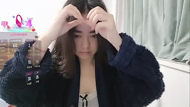 Snapshot of Lucy-xixi chatting on February 16, 2026, 6:23 am Lucy-xixi online show from February 16, 2026, 6:23 am