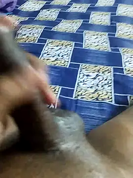 desi pb02 online show from December 21, 2025, 7:37 pm