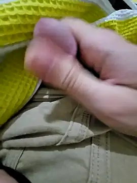 skiciyunis online show from September 24, 2025, 9:10 pm