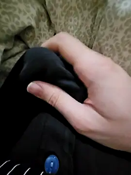 skiciyunis online show from December 4, 2025, 9:03 pm