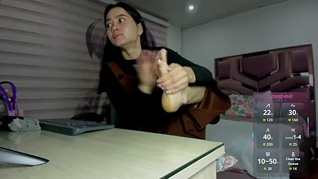 MollyCraft online show from September 20, 2025, 11:48 am