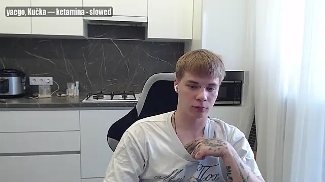 yourlildemon online show from June 20, 2026, 4:01 pm