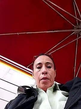 Coeur de luxure online show from March 17, 2026, 1:25 pm