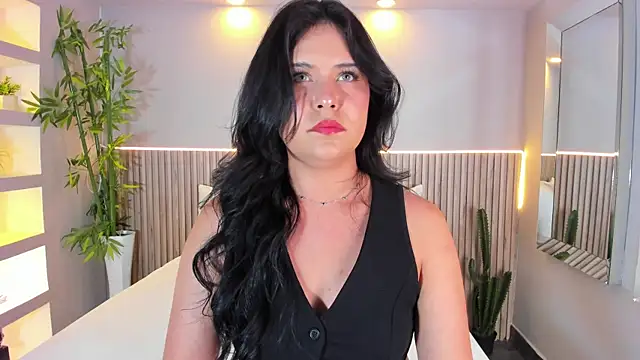 Snapshot of GeorginaReyes chatting on September 18, 2025, 10:46 pm GeorginaReyes online show from September 18, 2025, 10:46 pm