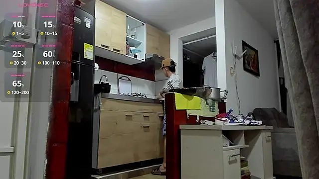 Snapshot of mattiwsmorris_ chatting on October 22, 2025, 4:34 am mattiwsmorris  online show from October 22, 2025, 4:34 am