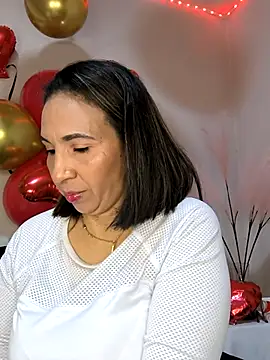 Snapshot of Mrsvictoriaaa chatting on February 20, 2025, 2:46 pm Mrsvictoriaaa online show from February 20, 2025, 2:46 pm