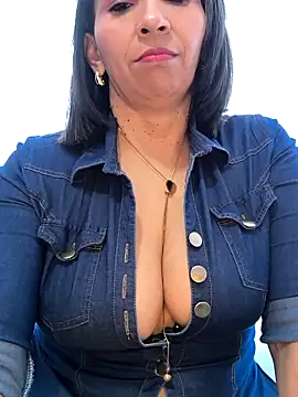 Snapshot of Mrsvictoriaaa chatting on September 14, 2025, 4:29 pm Mrsvictoriaaa online show from September 14, 2025, 4:29 pm